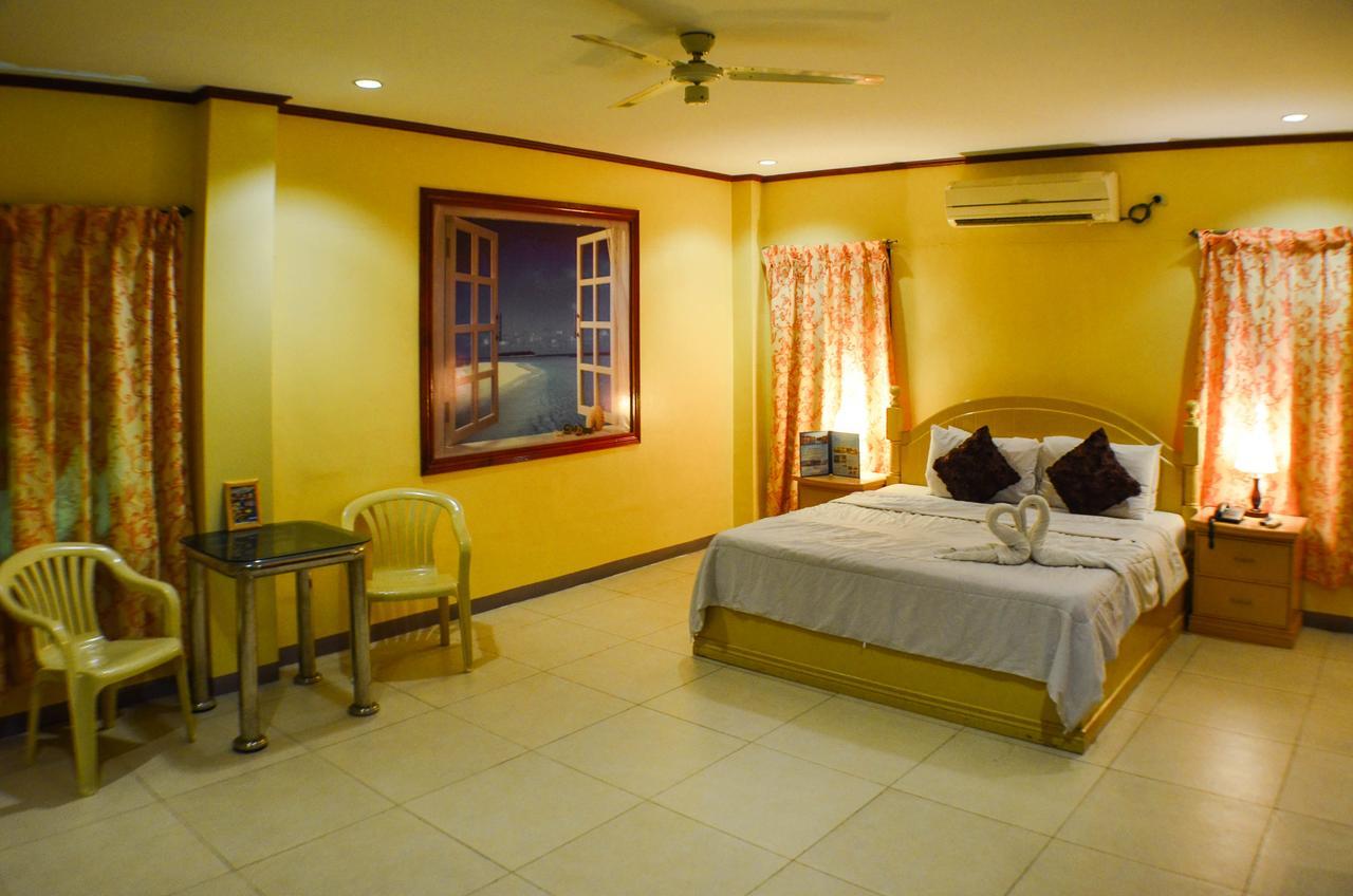 Subic Waterfront Resort And Hotel Екстериор снимка