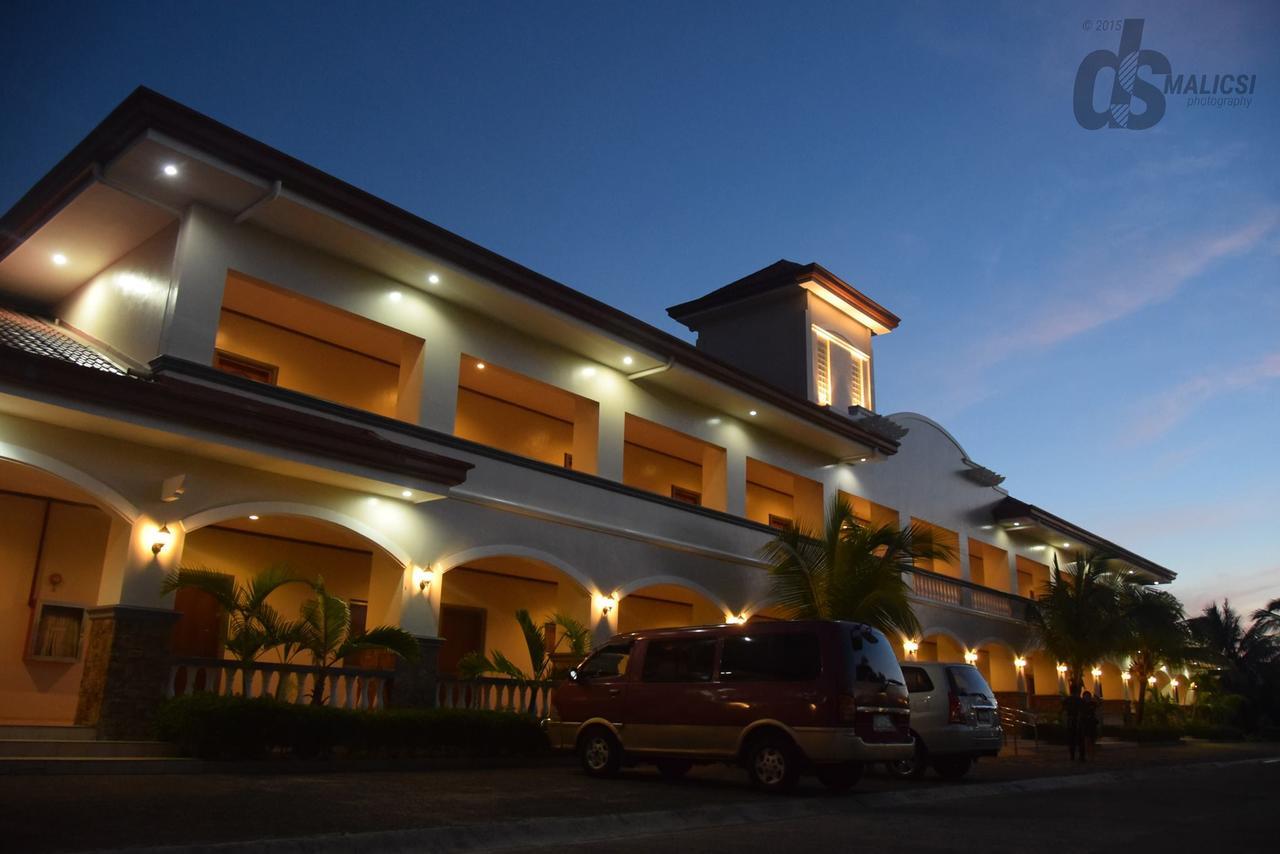 Subic Waterfront Resort And Hotel Екстериор снимка