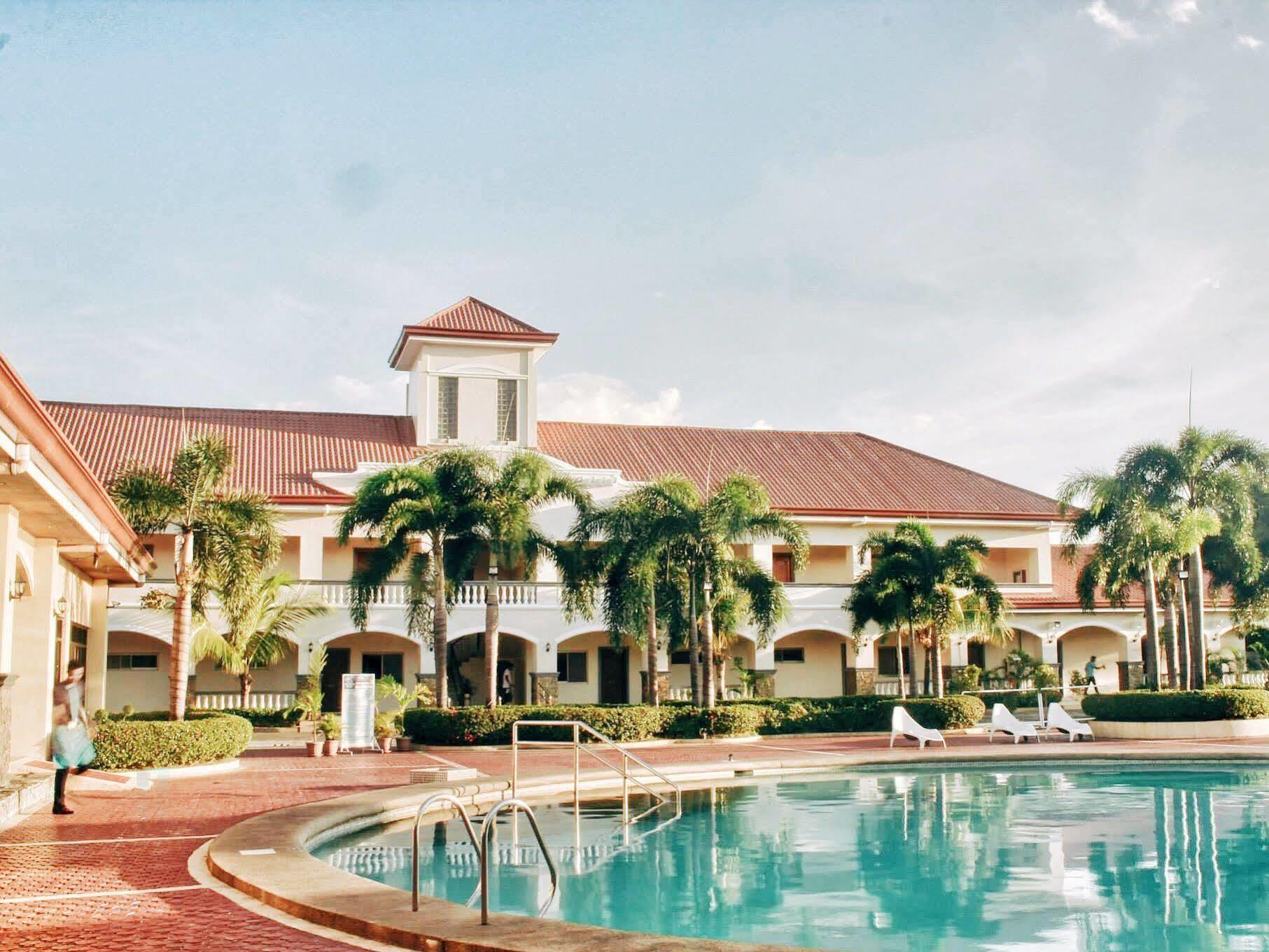 Subic Waterfront Resort And Hotel Екстериор снимка